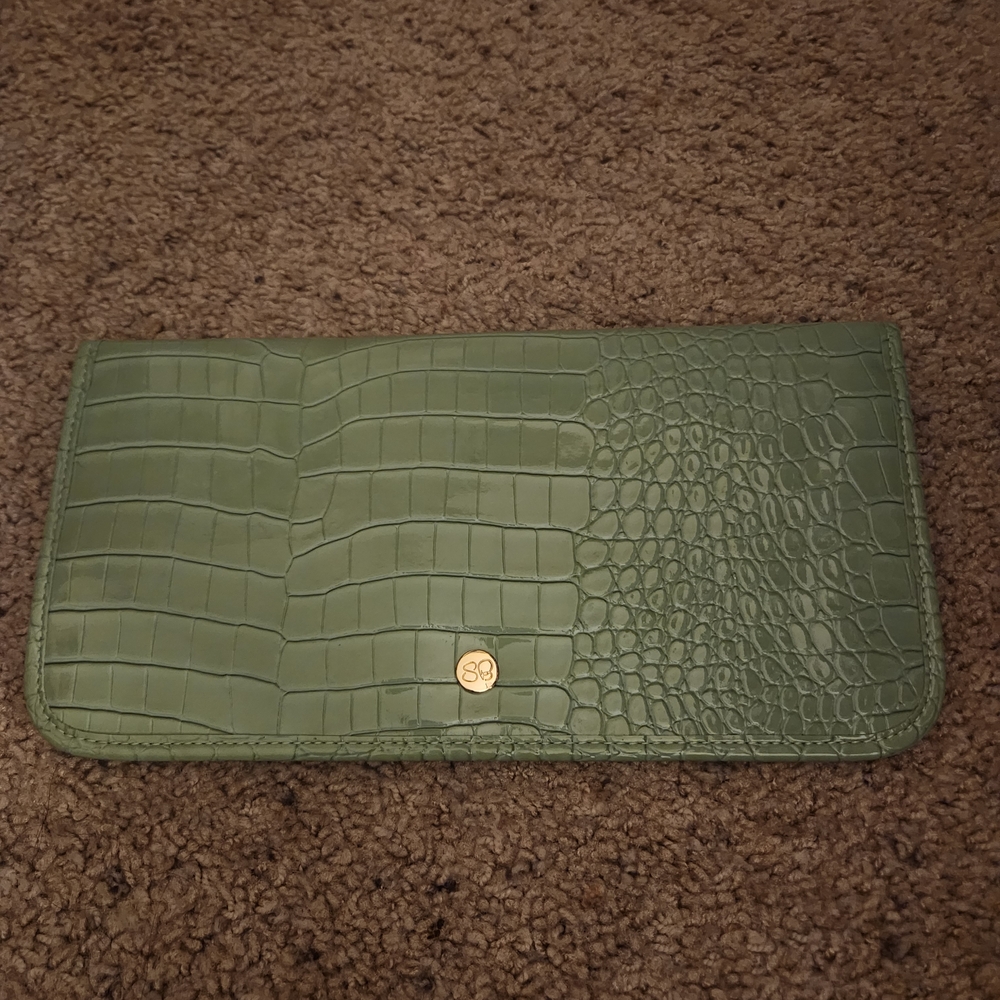 "As Is" Samantha Brown To-Go Croco RFID Travel Organizer